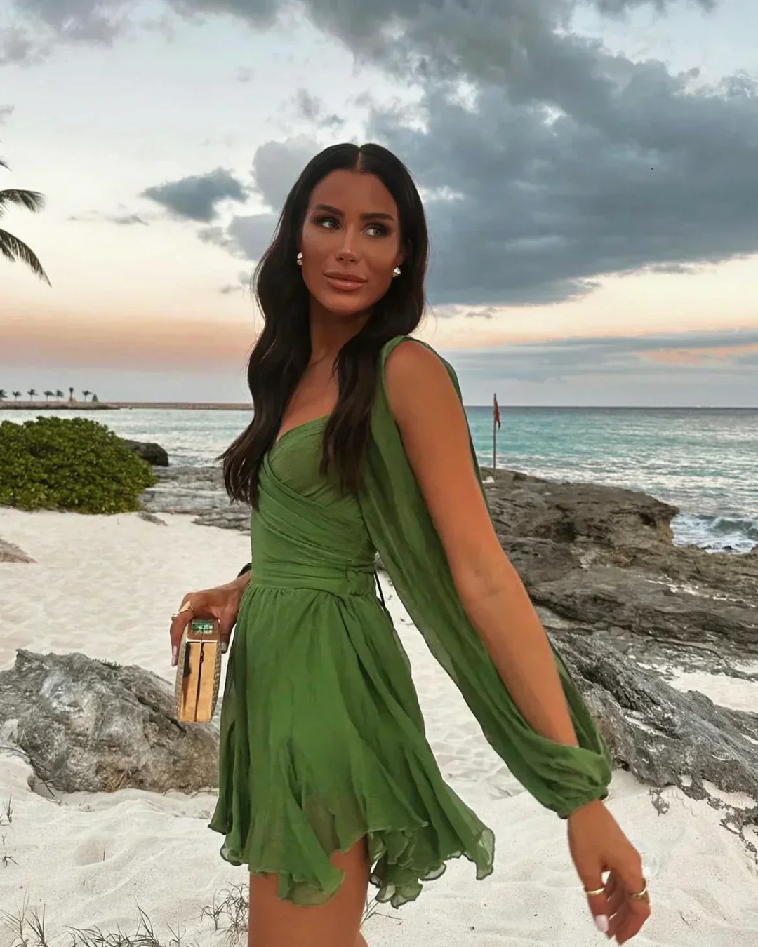 Layla romance dress